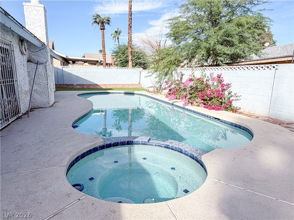 4490 Palencia Avenue Las Vegas NV 89121