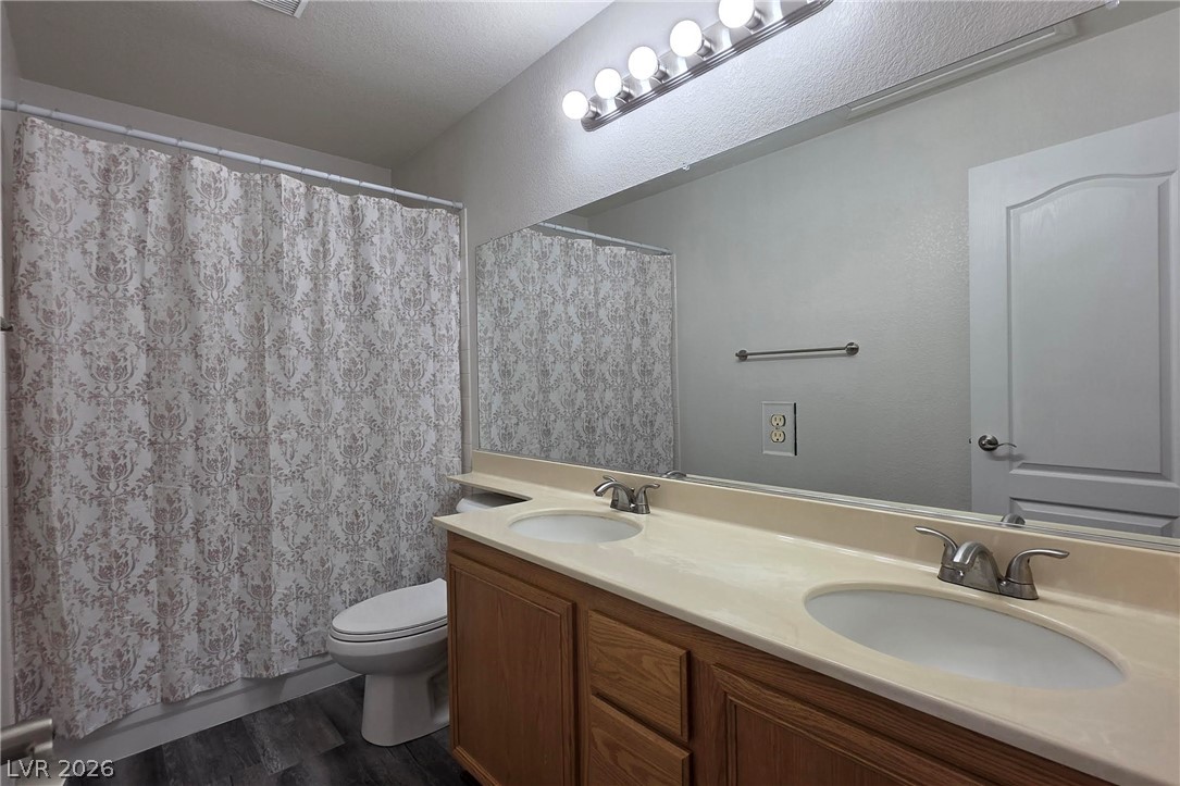 1420 Rose Garden Lane Las Vegas NV 89142