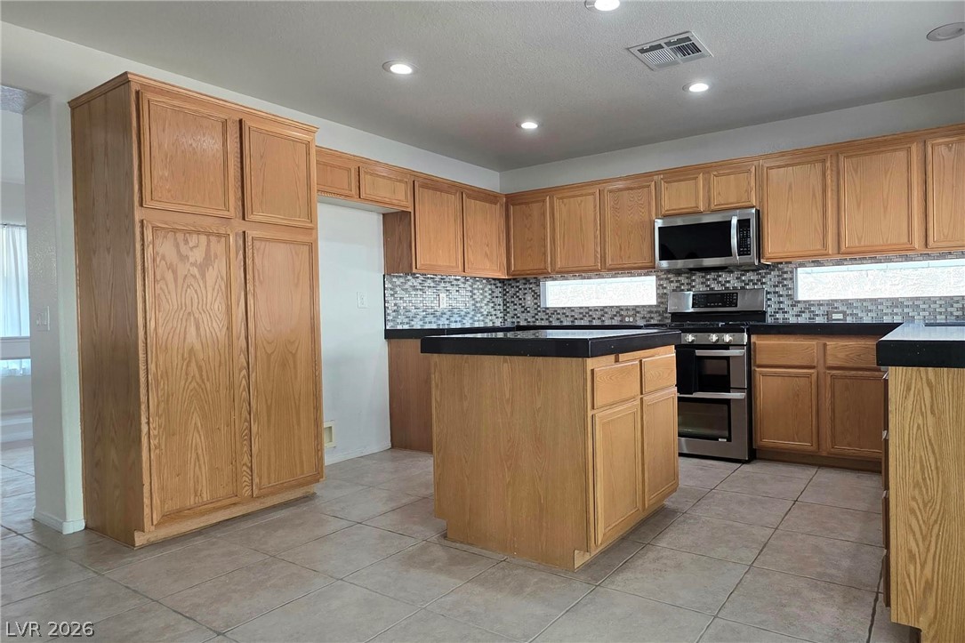 1420 Rose Garden Lane Las Vegas NV 89142