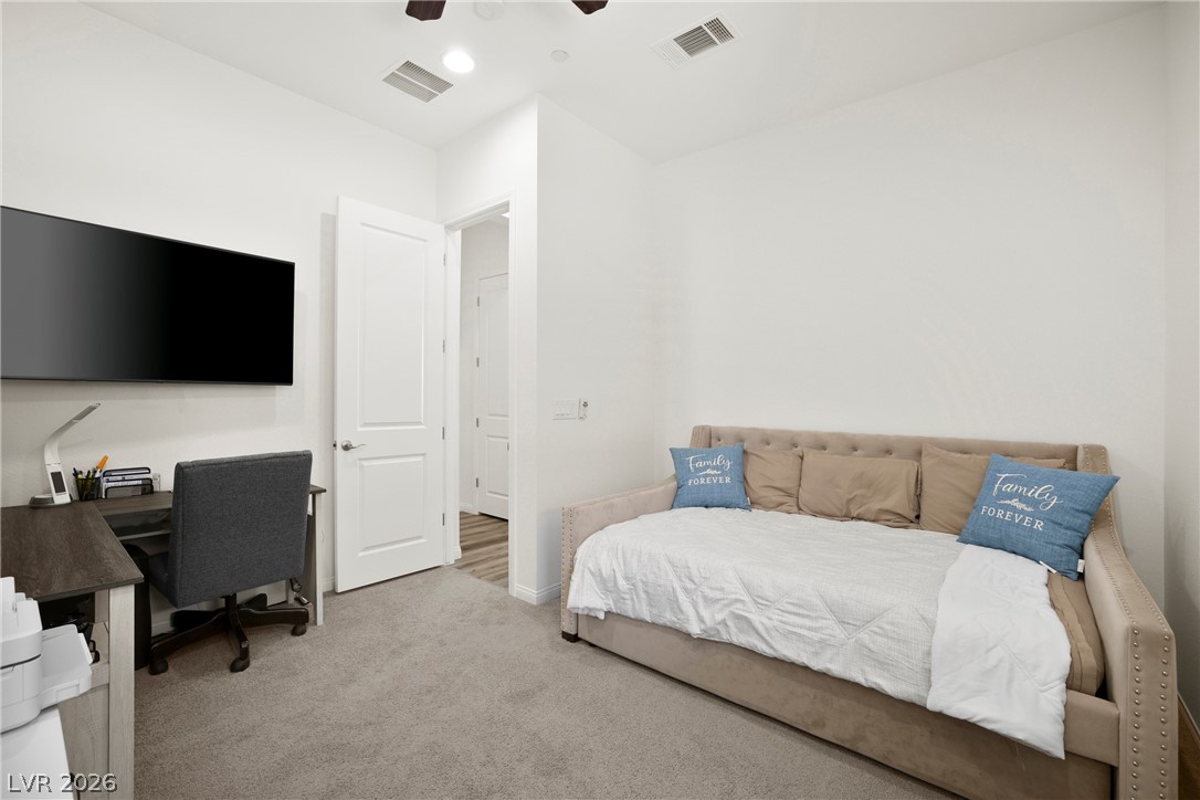 382 Nine Mile Creek Drive Las Vegas NV 89138