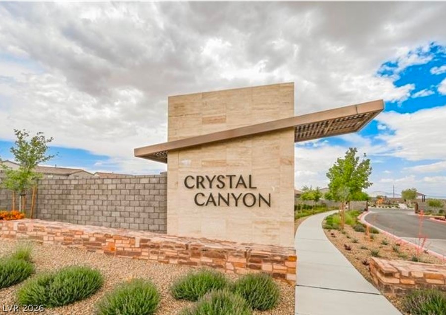 382 Nine Mile Creek Drive Las Vegas NV 89138
