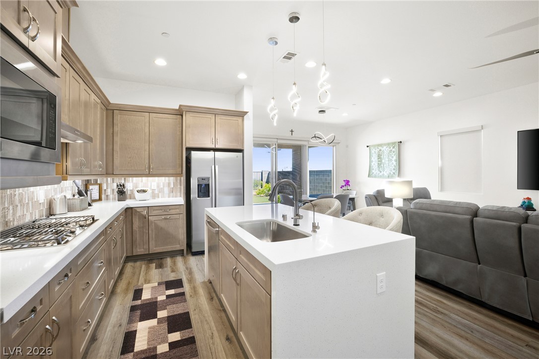 382 Nine Mile Creek Drive Las Vegas NV 89138