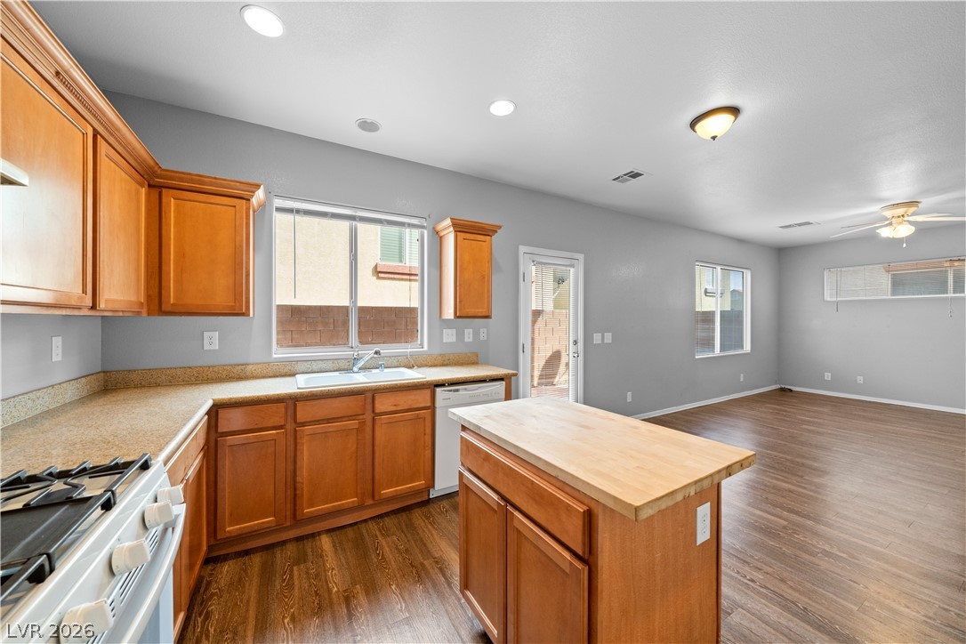 7208 Glen Shire Court Las Vegas NV 89149