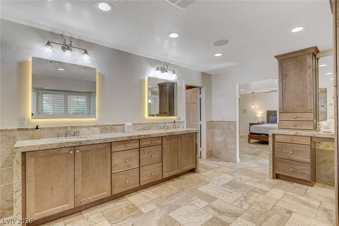 5167 Jarom Street Las Vegas NV 89120
