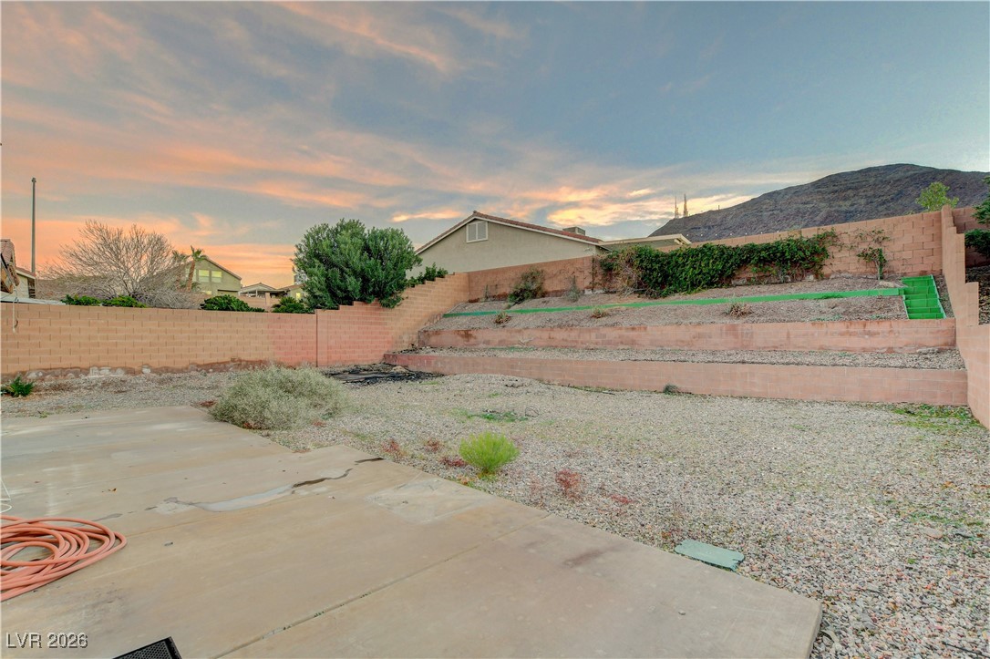 463 Palegold Street Henderson NV 89012
