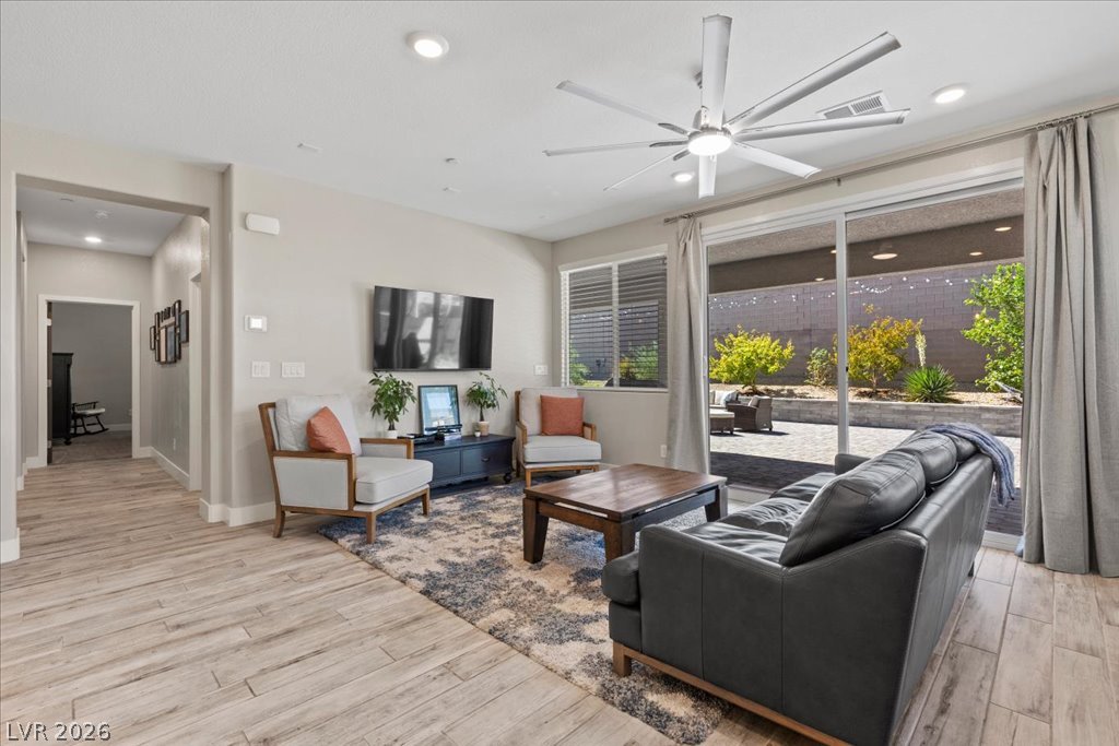 5425 Grapetree Street Las Vegas NV 89149