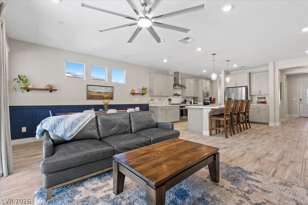 5425 Grapetree Street Las Vegas NV 89149