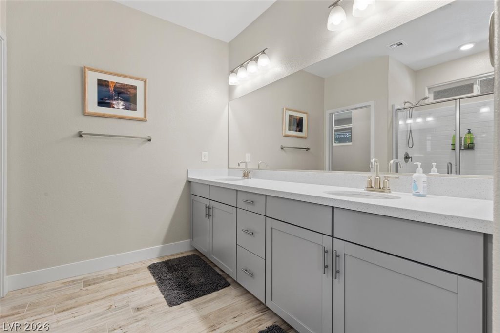 5425 Grapetree Street Las Vegas NV 89149