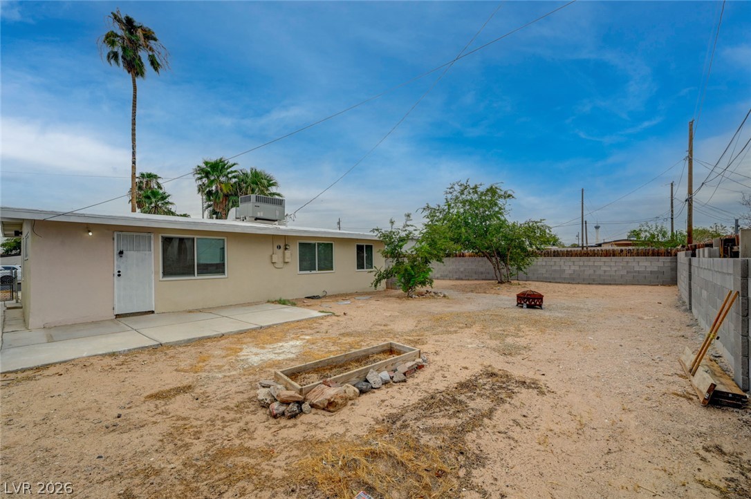 2317 Howard Drive Las Vegas NV 89104