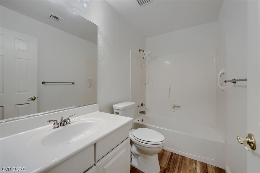10824 Windrose Point Avenue Las Vegas NV 89144