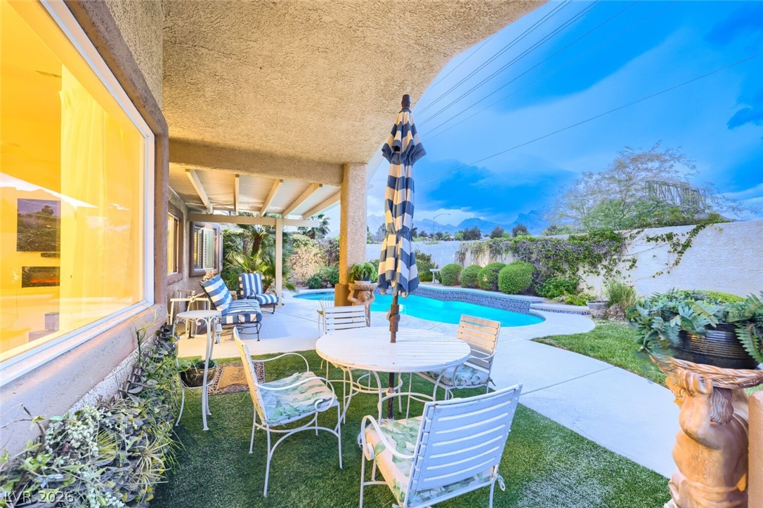 10824 Windrose Point Avenue Las Vegas NV 89144