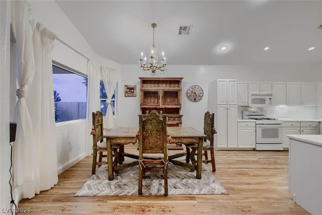10824 Windrose Point Avenue Las Vegas NV 89144
