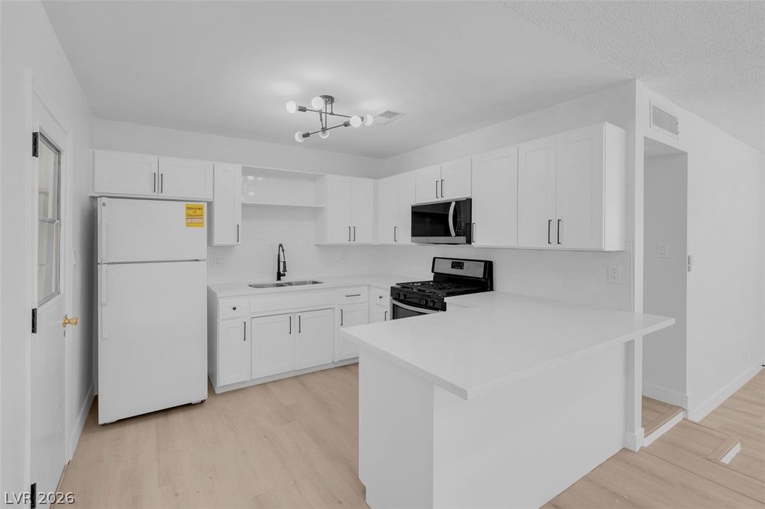 4313 El Conlon Avenue Las Vegas NV 89102