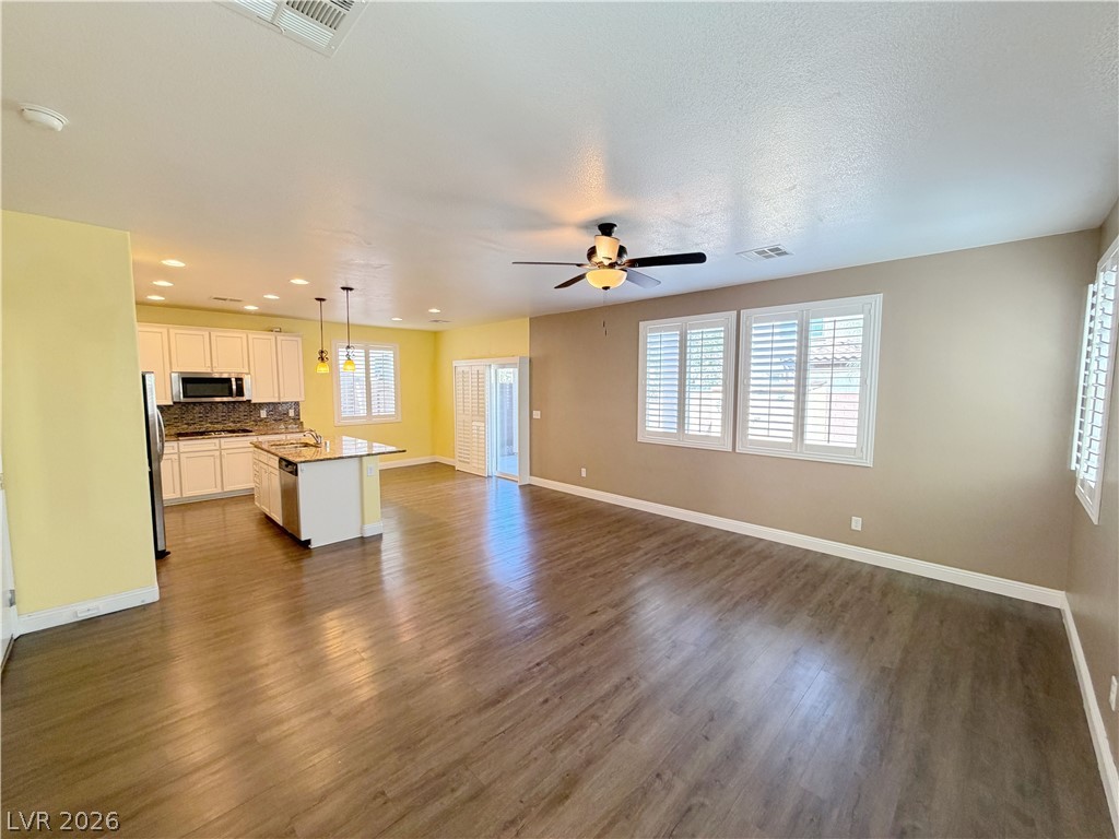 7664 Black River Street Las Vegas NV 89139