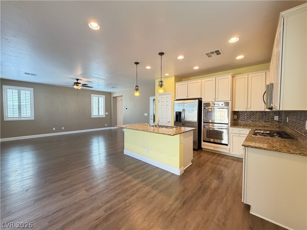 7664 Black River Street Las Vegas NV 89139
