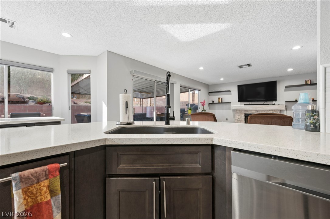 2925 Charming Dale Way Las Vegas NV 89117