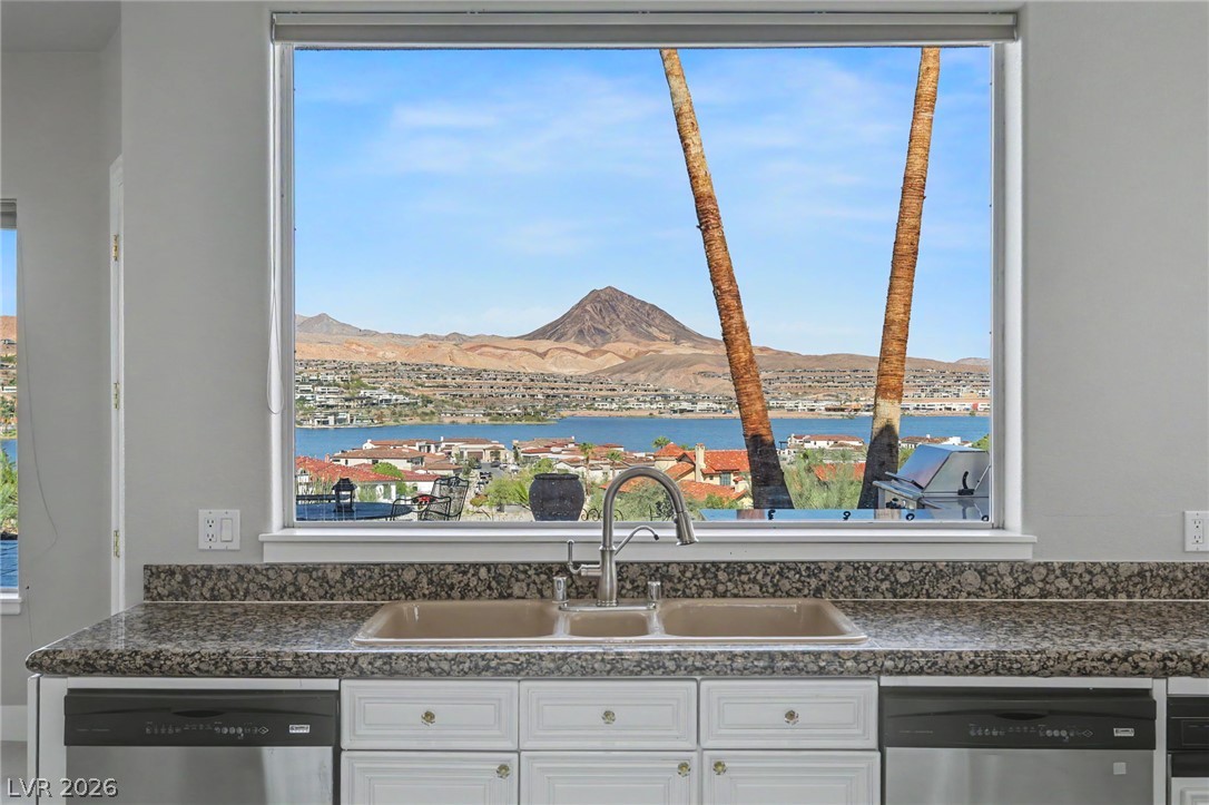 27 Grand Miramar Drive Henderson NV 89011