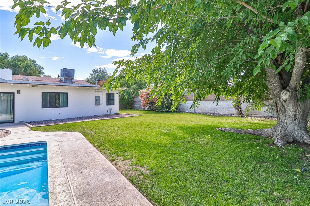 1605 Bryn Mawr Avenue Las Vegas NV 89102