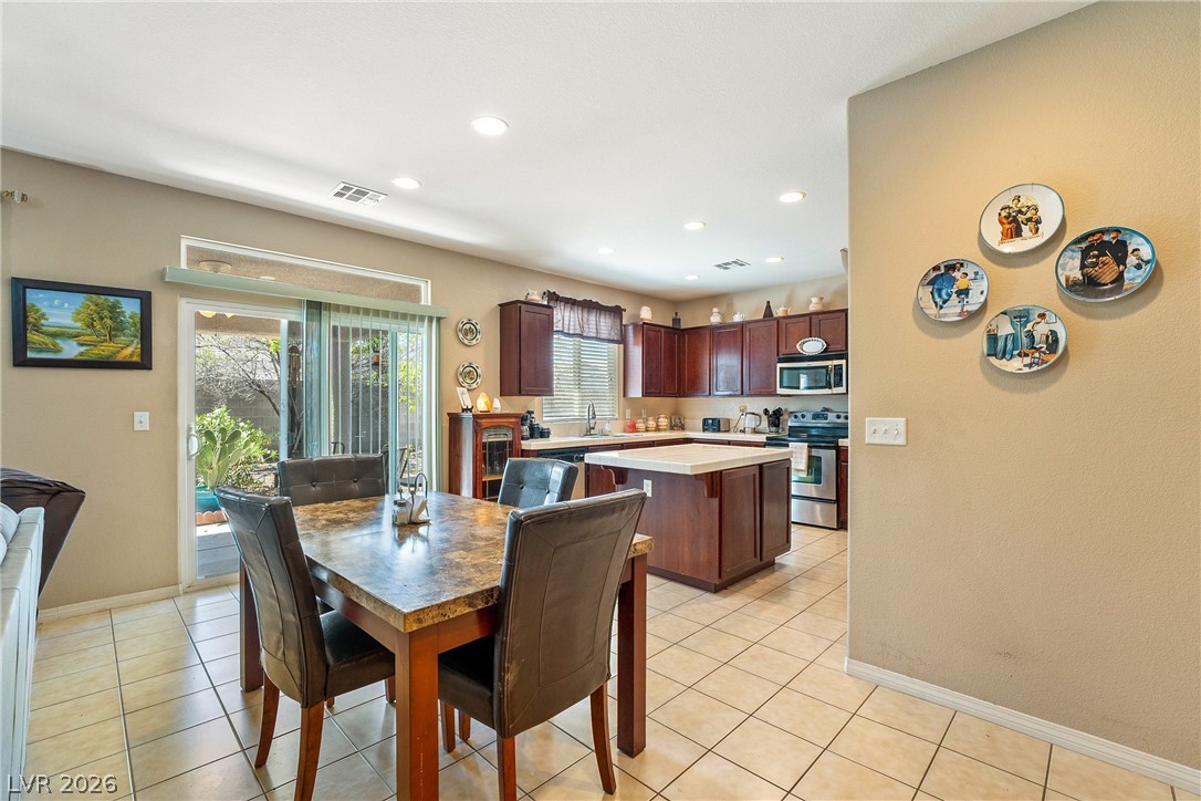 565 Mazelle Lane Pahrump NV 89060