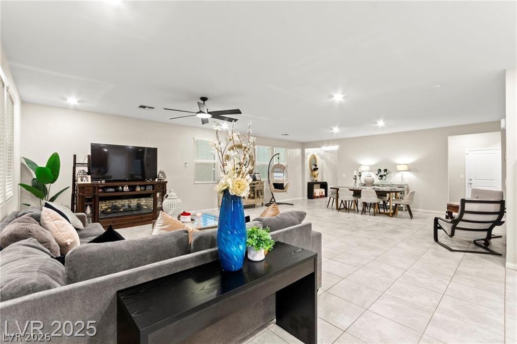 7502 Lush Oasis Avenue Las Vegas NV 89113