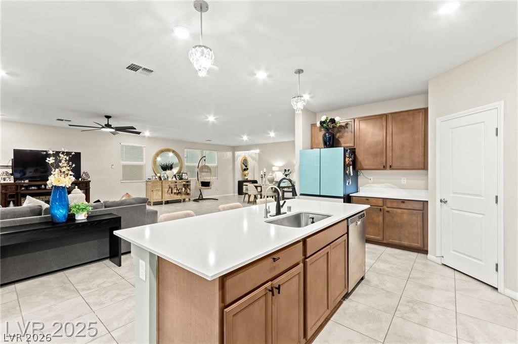 7502 Lush Oasis Avenue Las Vegas NV 89113