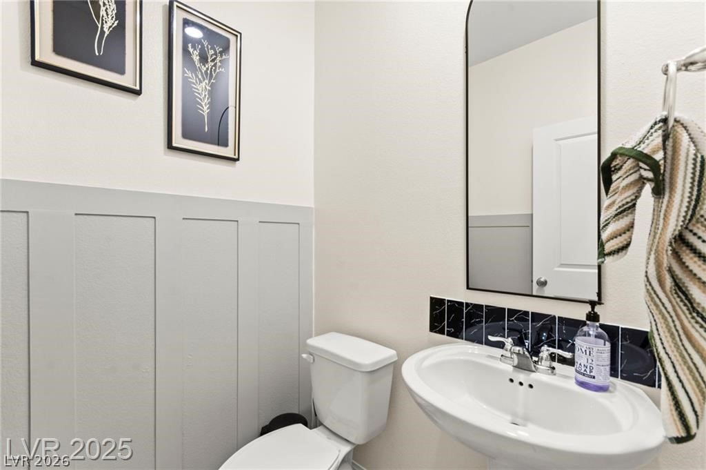 7502 Lush Oasis Avenue Las Vegas NV 89113