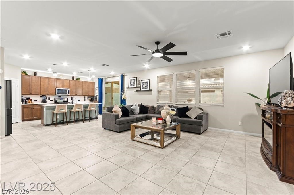 7502 Lush Oasis Avenue Las Vegas NV 89113