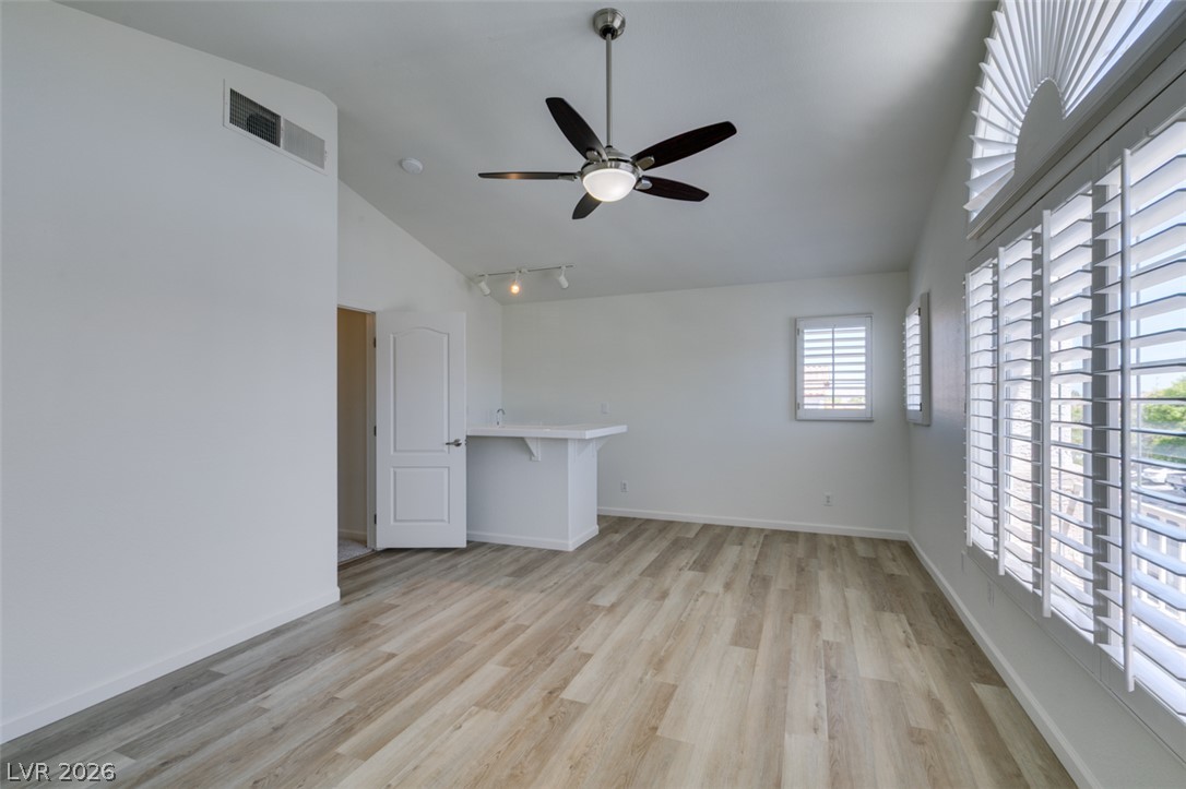 7836 Silver Plateau Avenue Las Vegas NV 89128