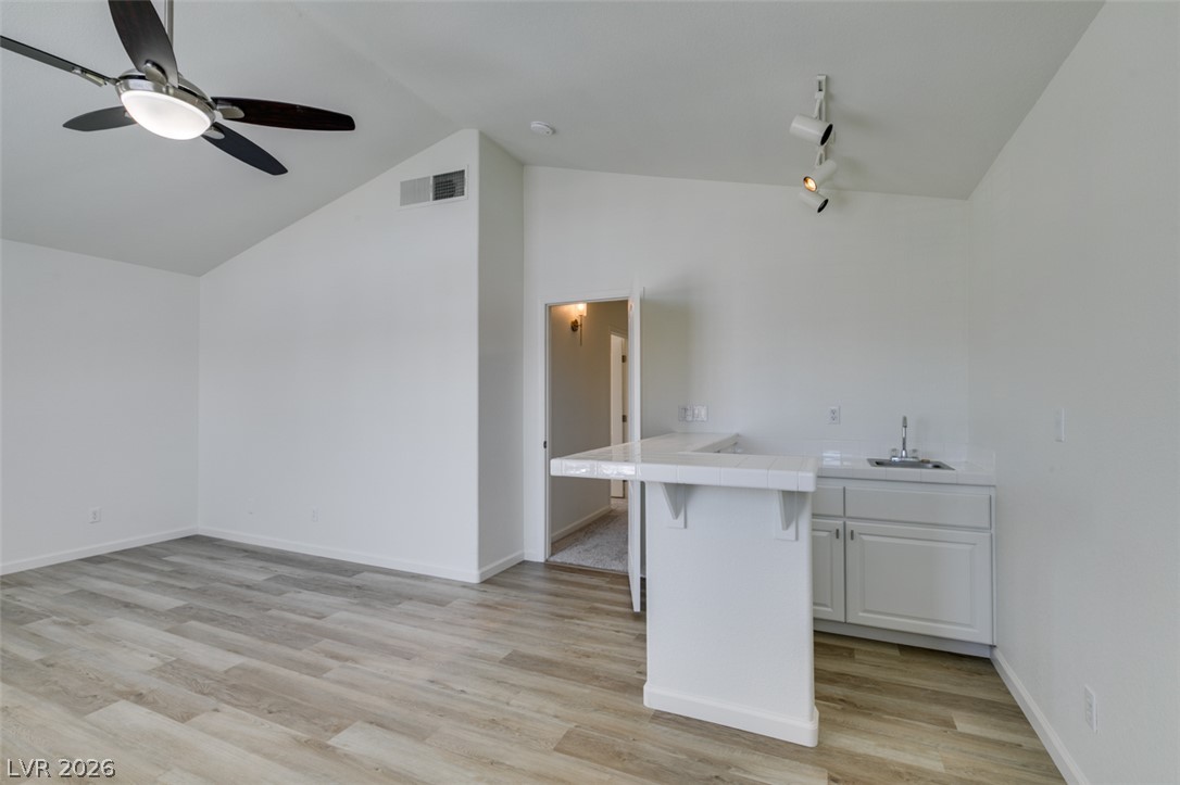 7836 Silver Plateau Avenue Las Vegas NV 89128