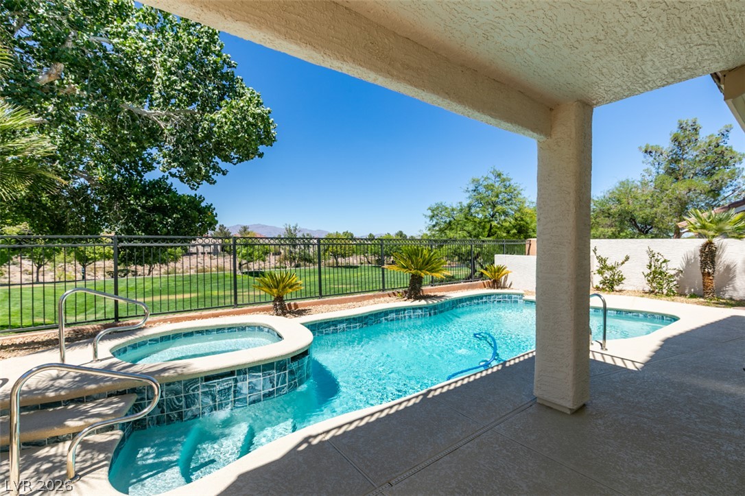 7836 Silver Plateau Avenue Las Vegas NV 89128