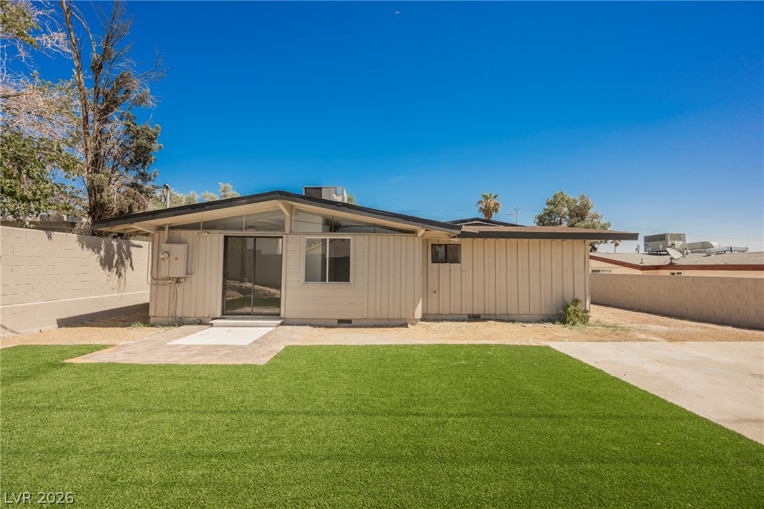 5317 Evergreen Avenue Las Vegas NV 89107