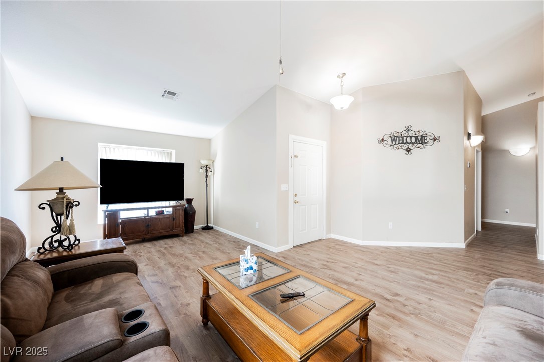 5721 Whale Rock Street Las Vegas NV 89149
