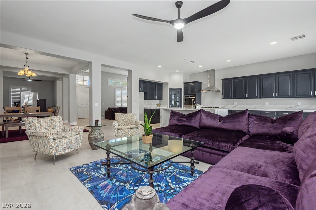 7126 Spindle Berry Street Las Vegas NV 89131