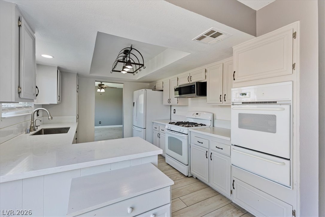 580 Chelsea Drive Henderson NV 89014