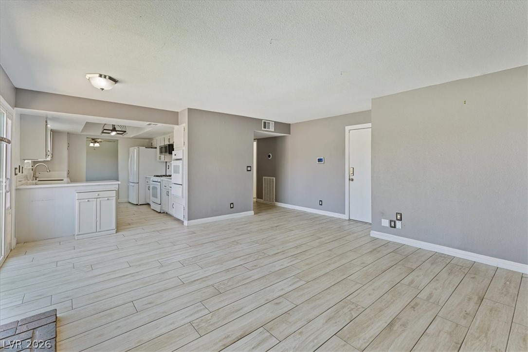 580 Chelsea Drive Henderson NV 89014