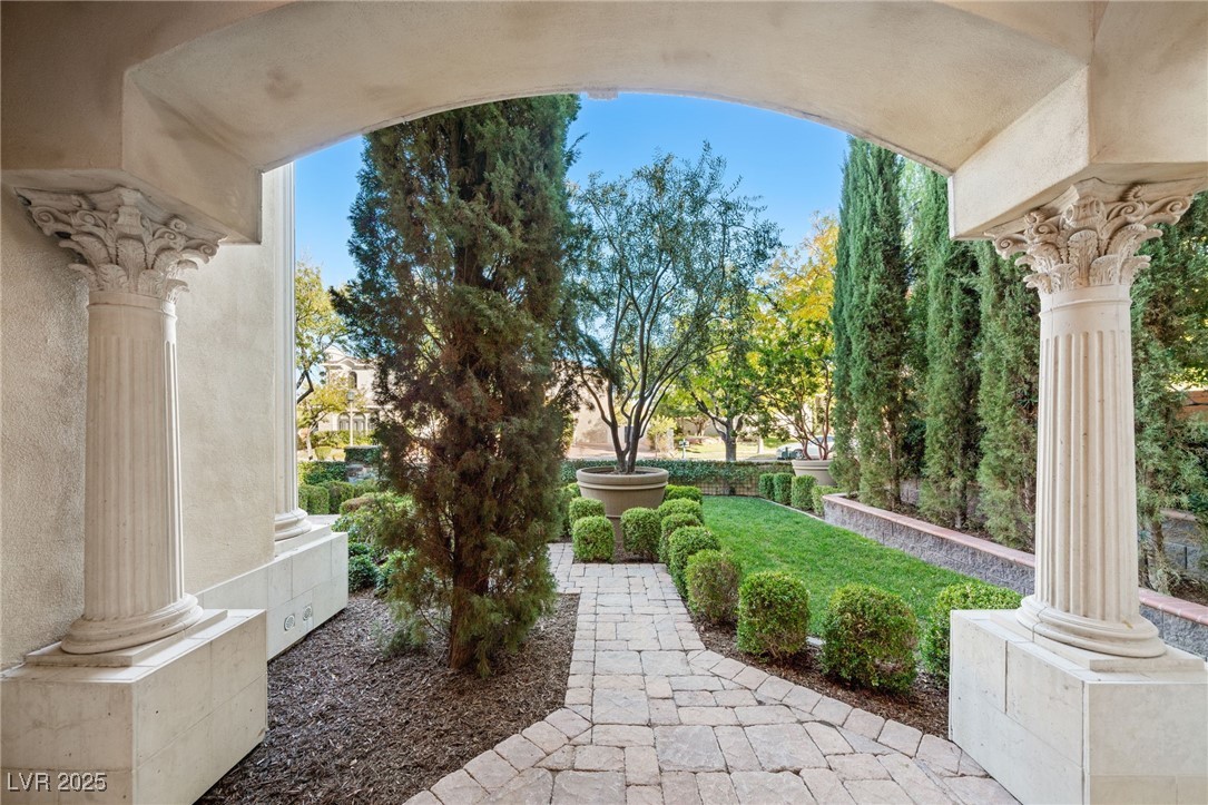 8808 Greensboro Lane Las Vegas NV 89134