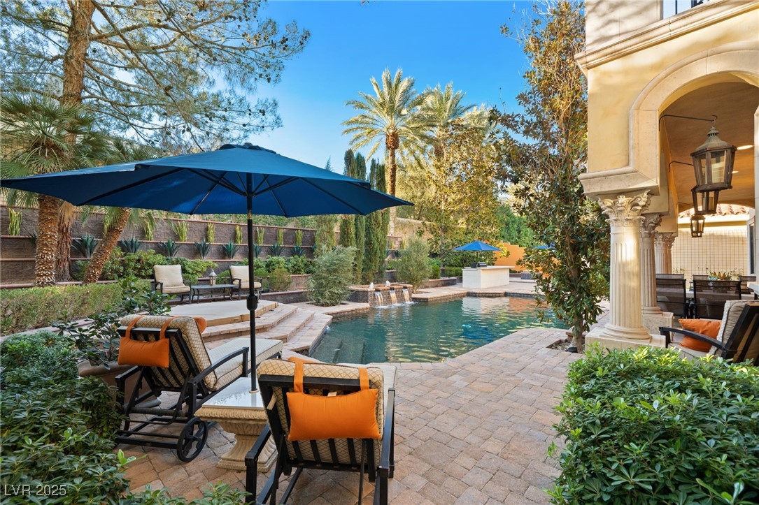 8808 Greensboro Lane Las Vegas NV 89134