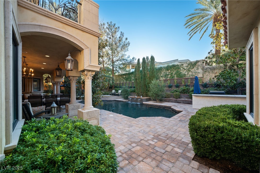 8808 Greensboro Lane Las Vegas NV 89134