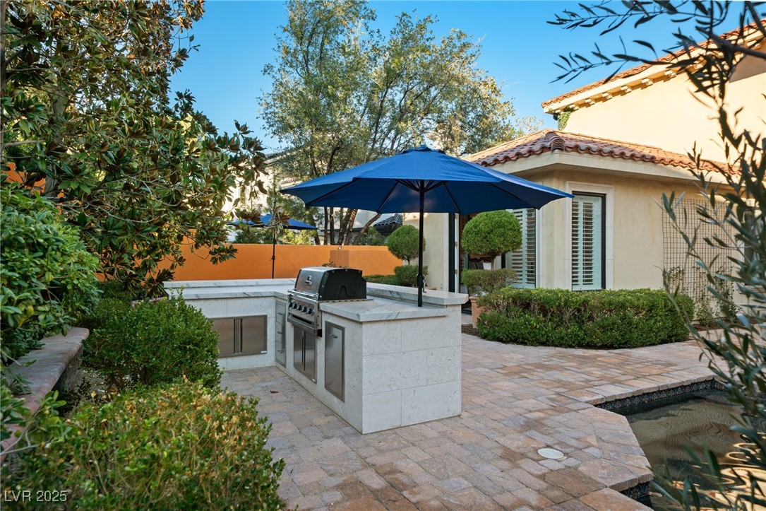 8808 Greensboro Lane Las Vegas NV 89134