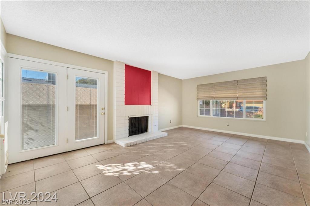 5206 Brentmead Drive Las Vegas NV 89120