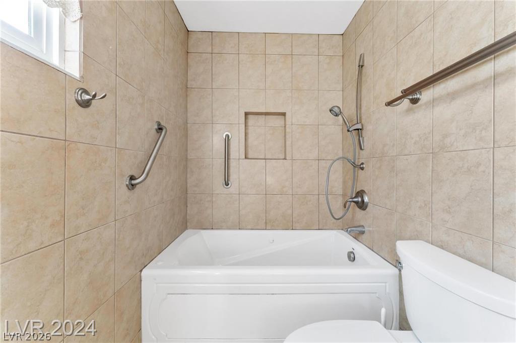 5206 Brentmead Drive Las Vegas NV 89120