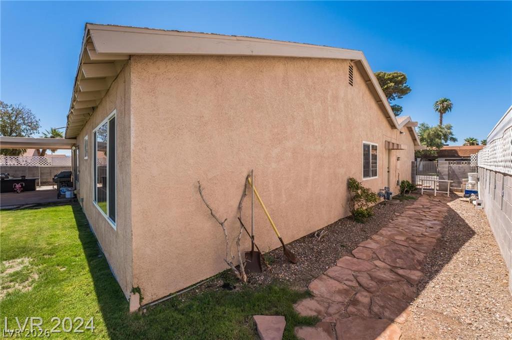 5206 Brentmead Drive Las Vegas NV 89120