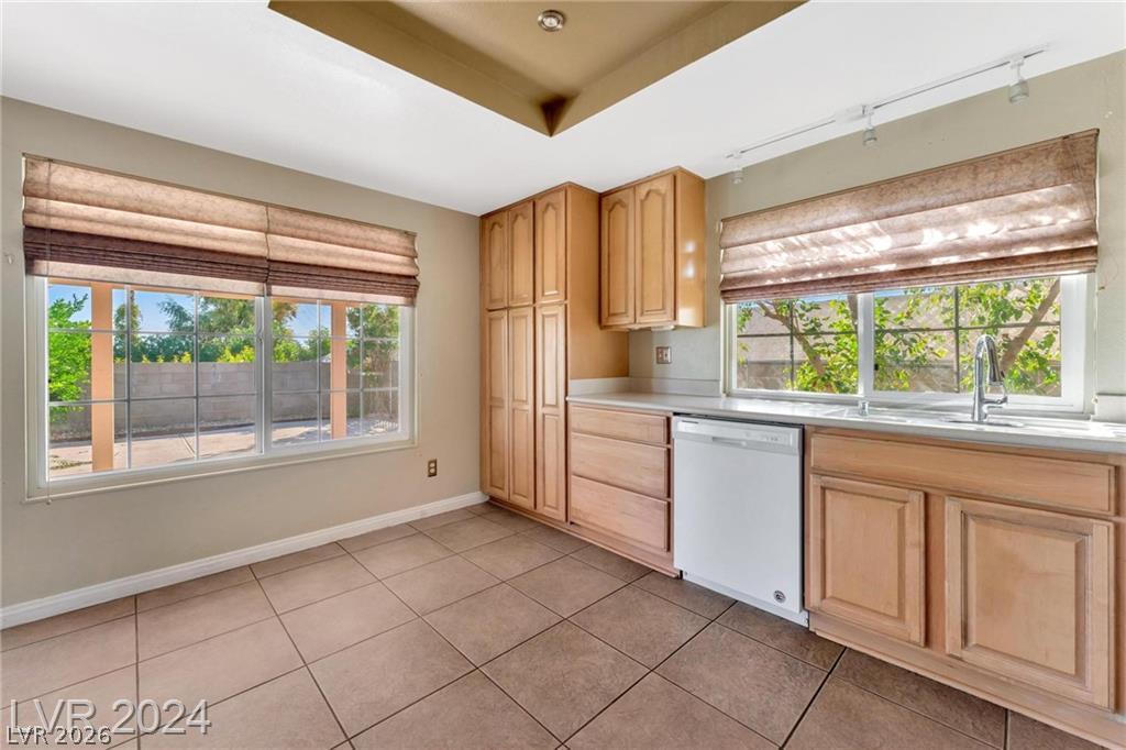 5206 Brentmead Drive Las Vegas NV 89120