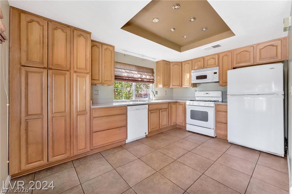 5206 Brentmead Drive Las Vegas NV 89120