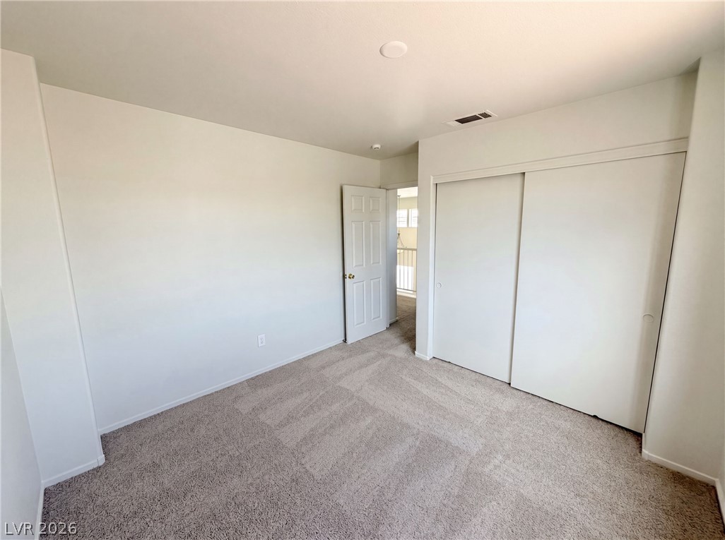 9328 Chilly Pond Avenue Las Vegas NV 89129