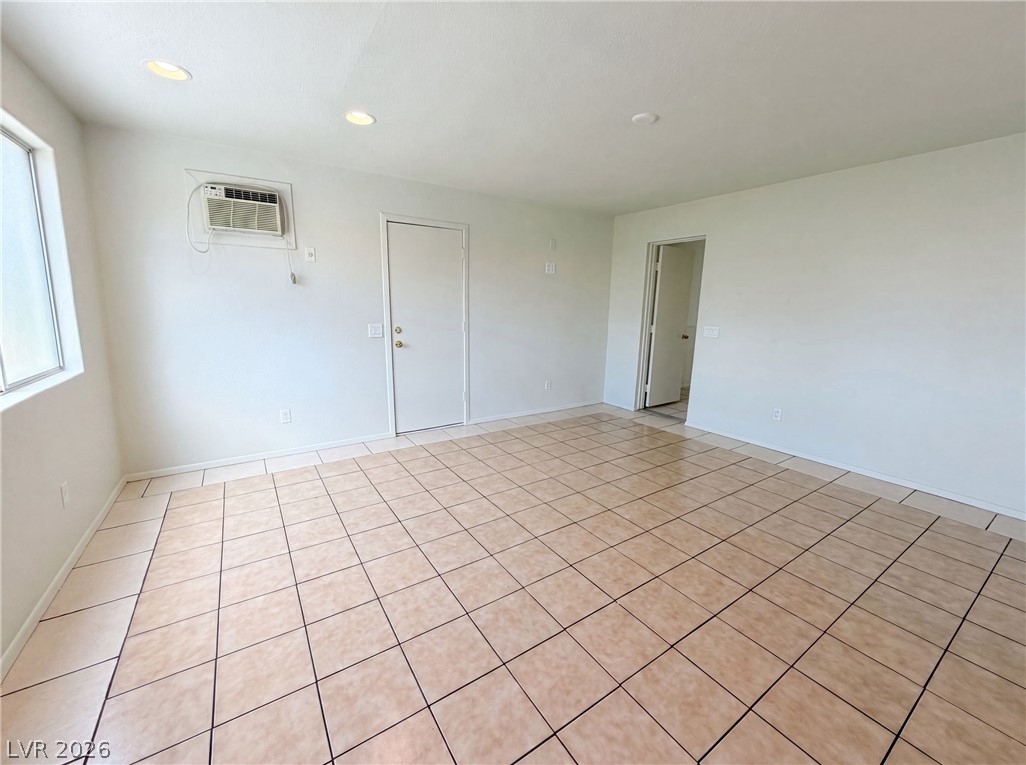 9328 Chilly Pond Avenue Las Vegas NV 89129