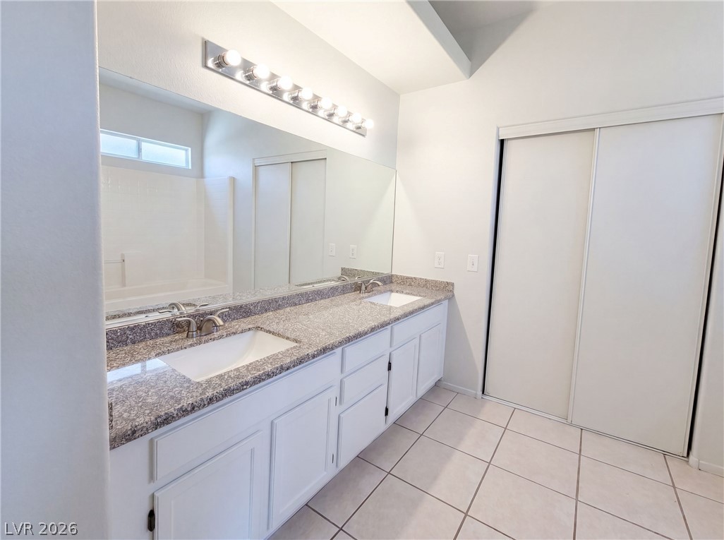 9328 Chilly Pond Avenue Las Vegas NV 89129