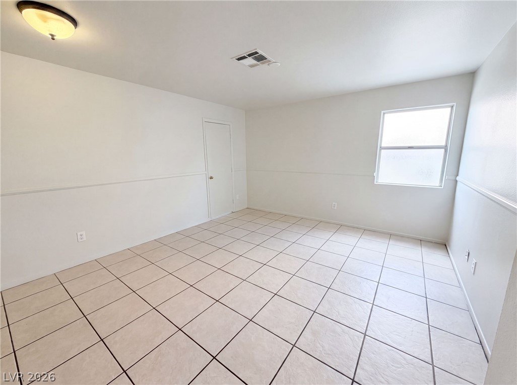 9328 Chilly Pond Avenue Las Vegas NV 89129