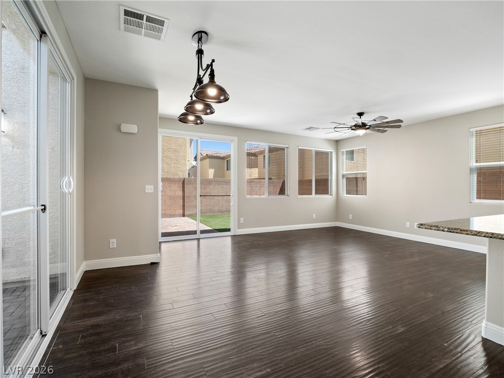 7542 Crooked Branch Street Las Vegas NV 89143