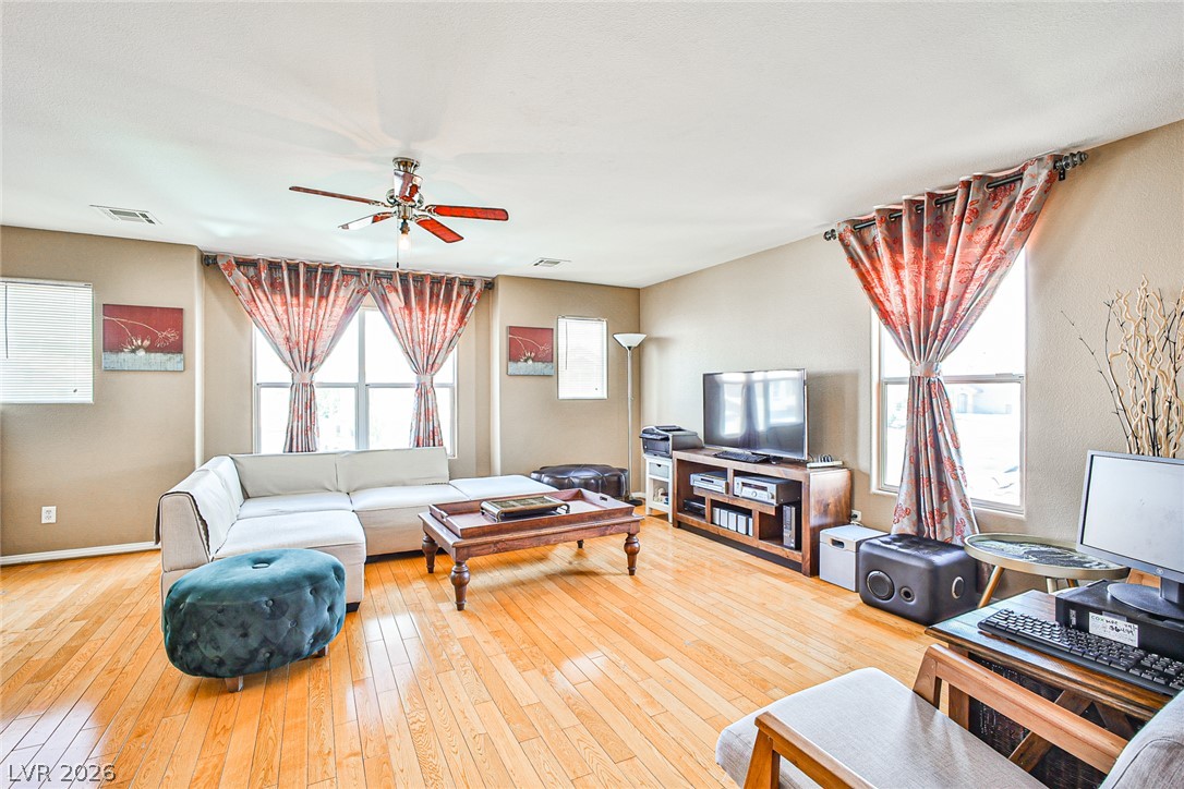 9965 Lorian Street Las Vegas NV 89183